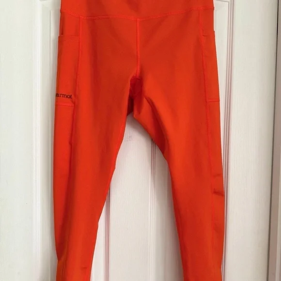 Marmot ladies Orange Leggings - Picture 2 of 9